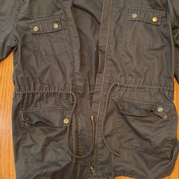 Women's Forever21 Olive Gray-esque Utility Style Lightweight Jacket with Hood - Picture 2 of 14